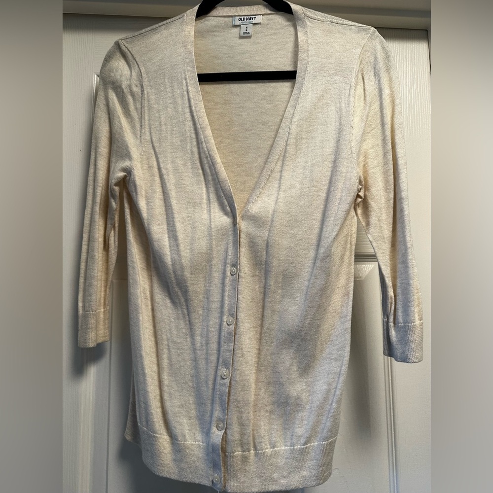 Old Navy 3/4 sleeve light cardigan in cream oatmeal